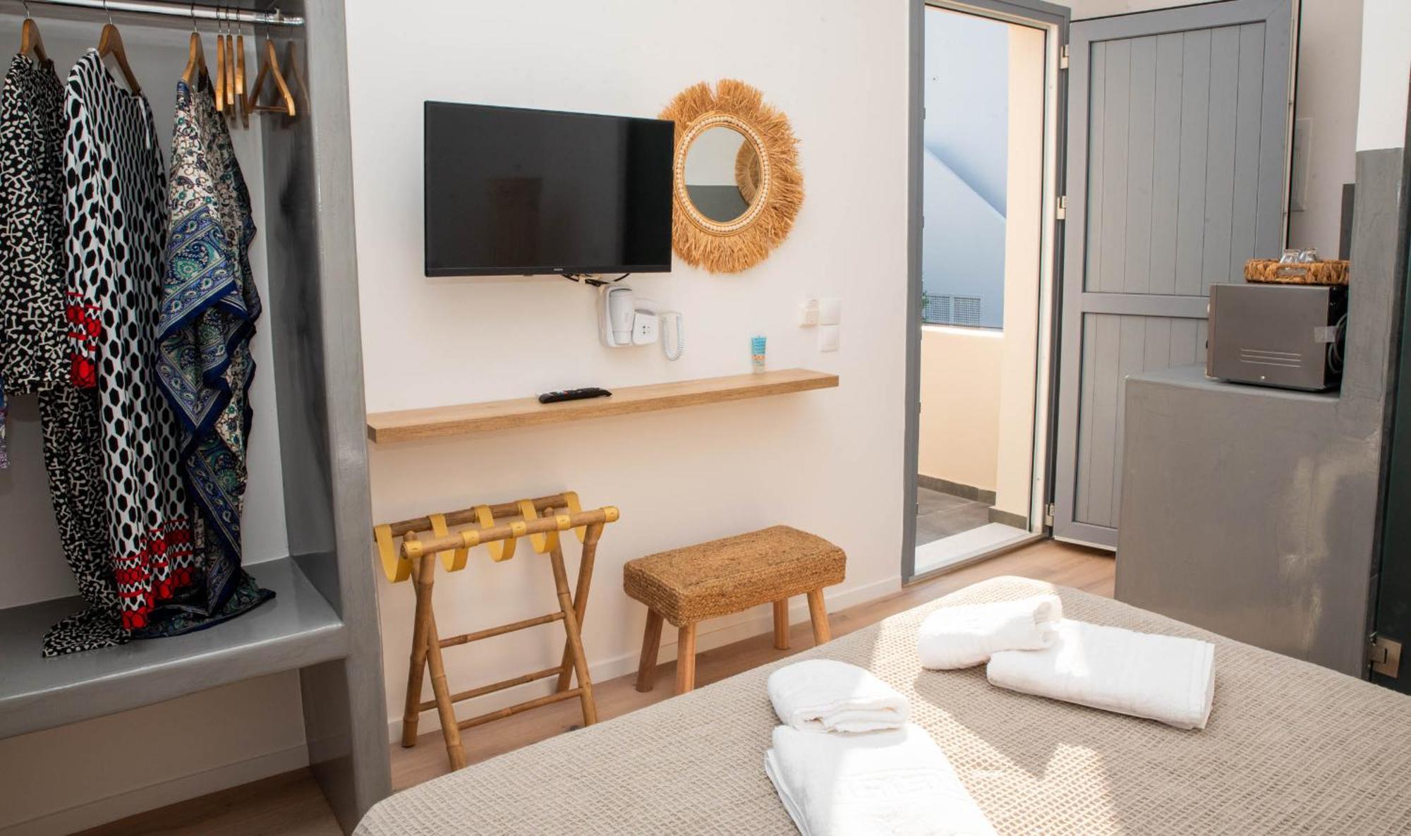 Aidani Luxurious Rooms Vothon Luaran gambar